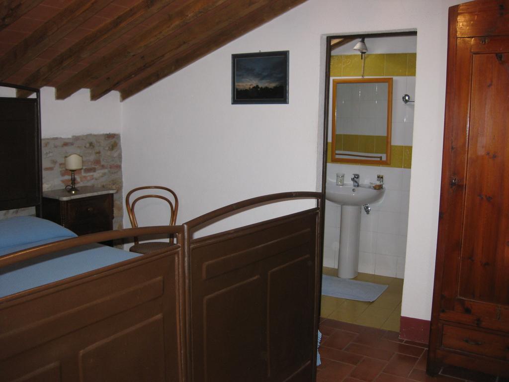 Agriturismo Bronzivalle Riotorto Bilik gambar